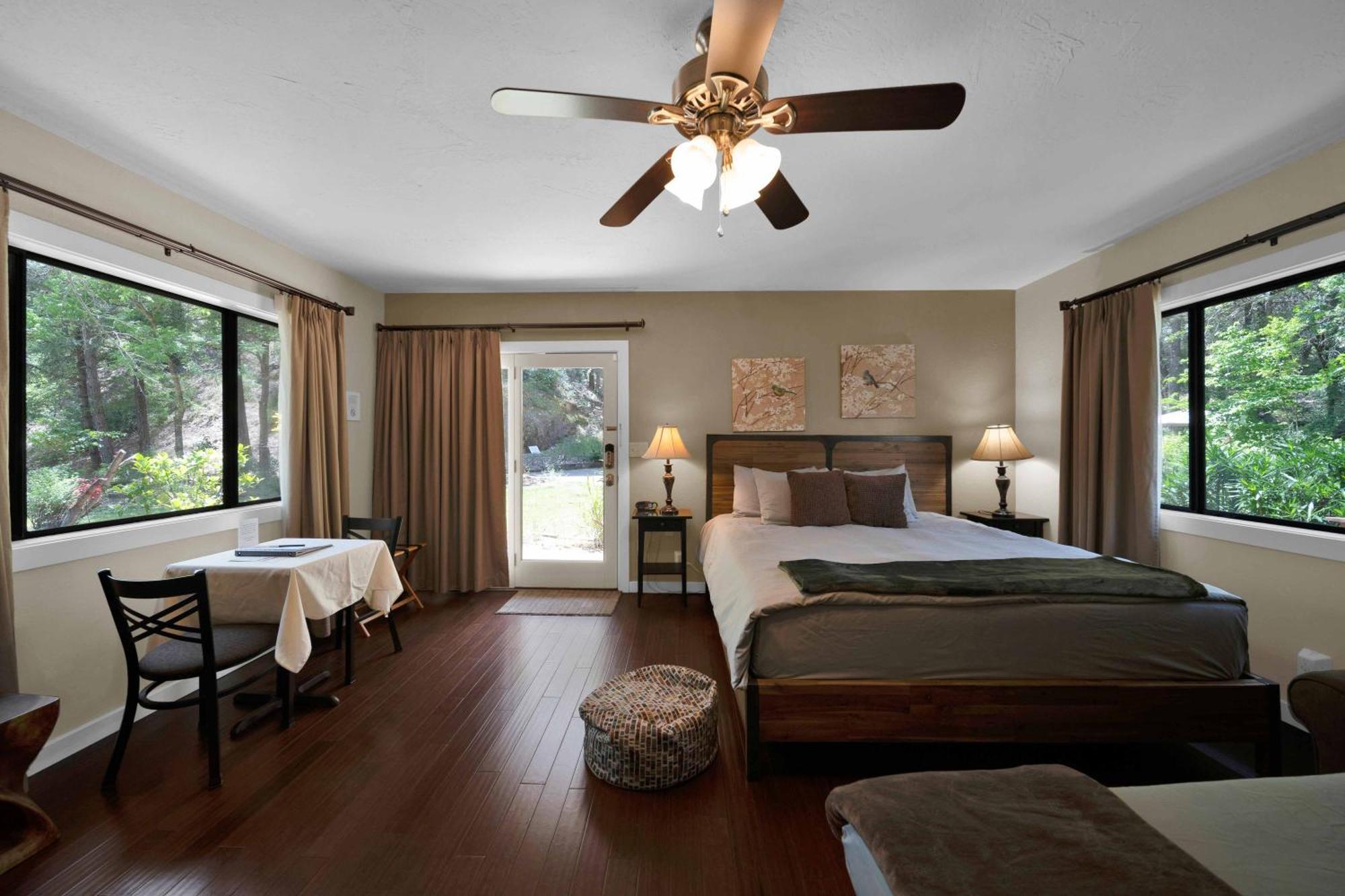 The Inn At Shasta Lake Lakehead Exteriör bild