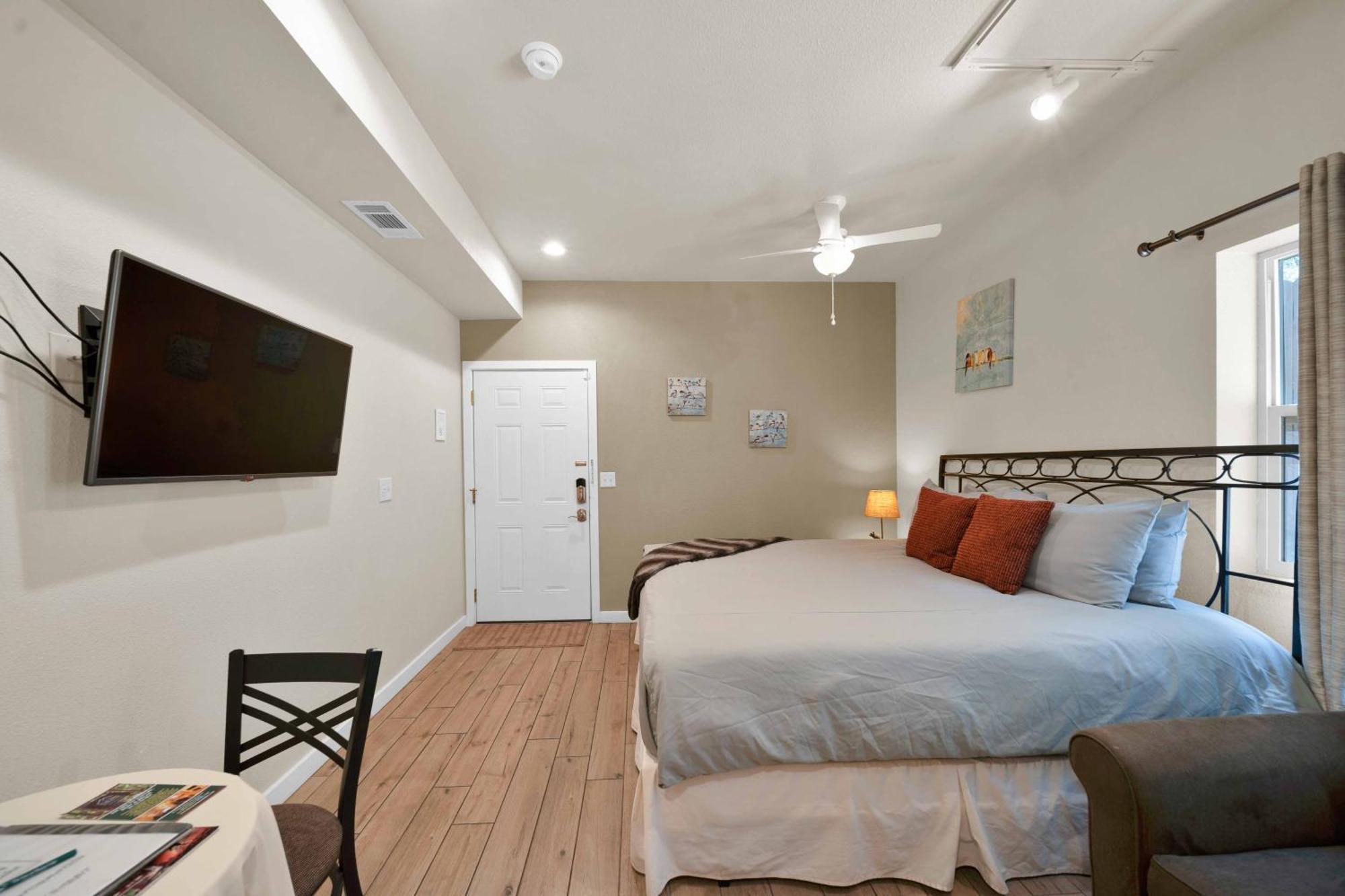 The Inn At Shasta Lake Lakehead Exteriör bild