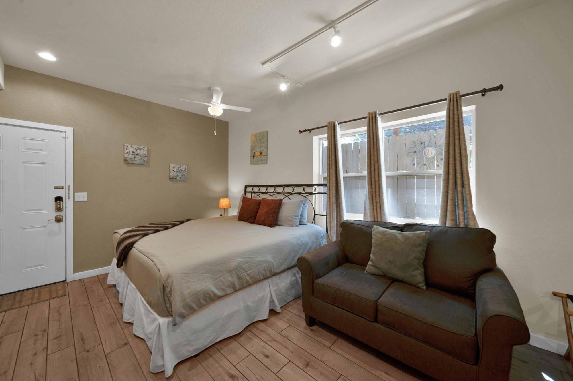 The Inn At Shasta Lake Lakehead Exteriör bild